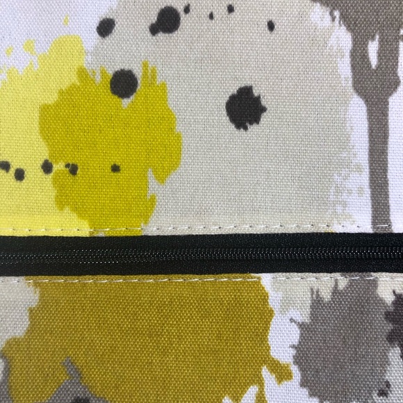 NEW Makeup Junkie Bag Size Medium Paint Splatter - Picture 4 of 8